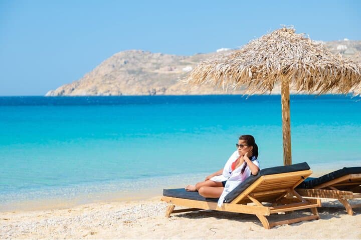 Mykonos Port Transfer to Elia Beach & Free Time in Mykonos Town (Small Group)