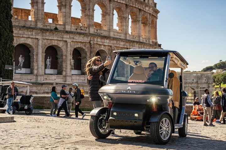 Explore Rome by Golf Cart: Private 3-Hour City Highlights Tour photo 4