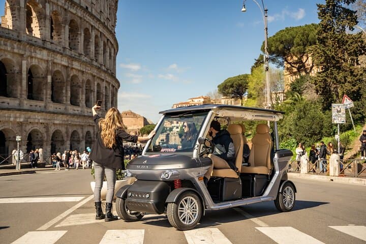 Explore Rome by Golf Cart: Private 3-Hour City Highlights Tour photo 5
