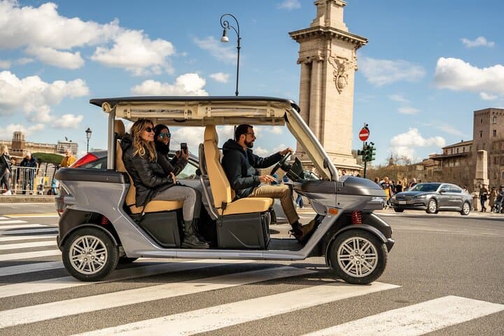 Explore Rome by Golf Cart: Private 3-Hour City Highlights Tour photo 6