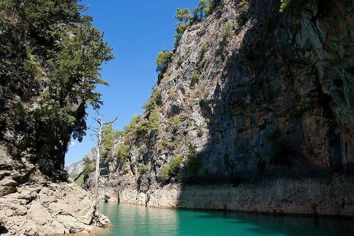 Green Canyon Boat Tour from Alanya: Swim, Lunch & Scenic Cruise photo 3