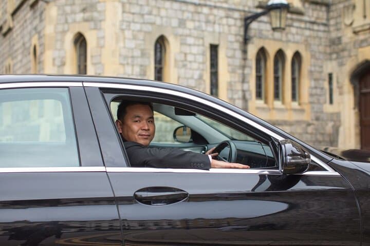 Private Windsor and Eton Riverside Tour from London — Windsor Castle Entry photo 5