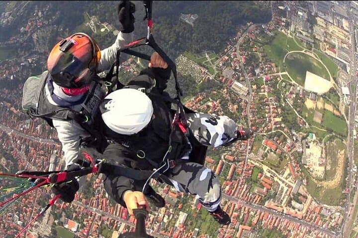 Soar Above Transylvania: Tandem Paragliding Flights Near Brașov