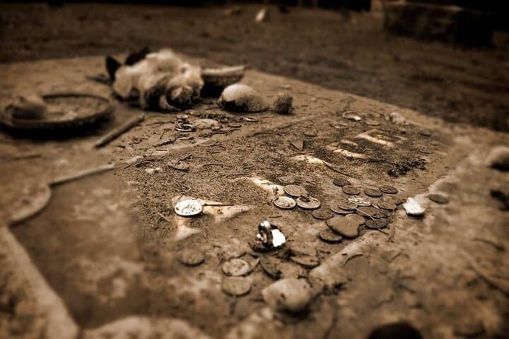Charleston Myths and Monsters Walking Tour — Folklore Night Walk with Adam Miles photo 2