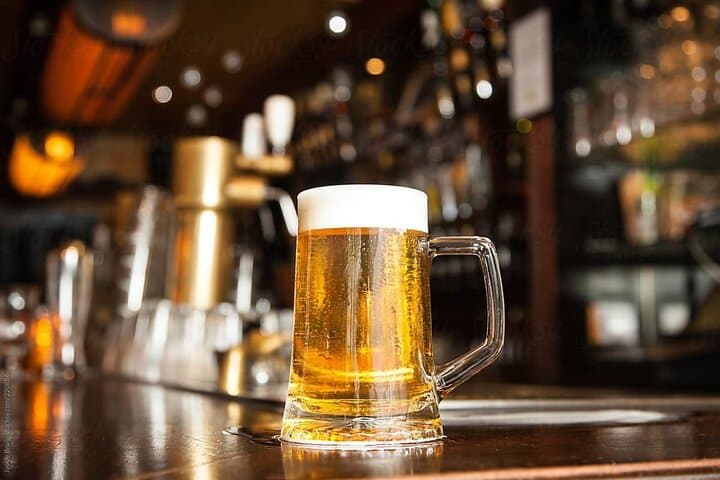 Spirits & Spirits Haunted Pub Crawl in Charleston — Ghost Stories & Local Drinks photo 5