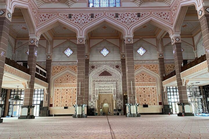 Putrajaya Pink Mosque & Shah Alam Blue Mosque: Day Tour from Kuala Lumpur photo 5