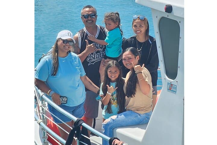 Experience Guaranteed Whale Watching in Kona: Your Ultimate Guide to Humpback Encounters photo 3
