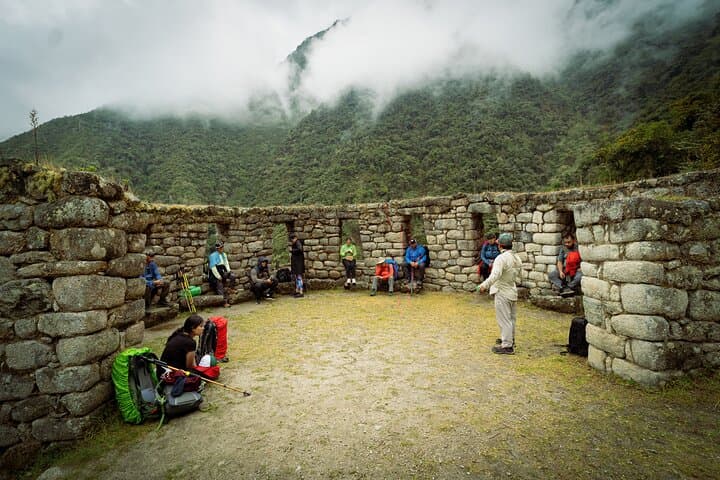 Short Inca Trail to Machu Picchu: 2-Day Guided Trek from Cusco photo 2