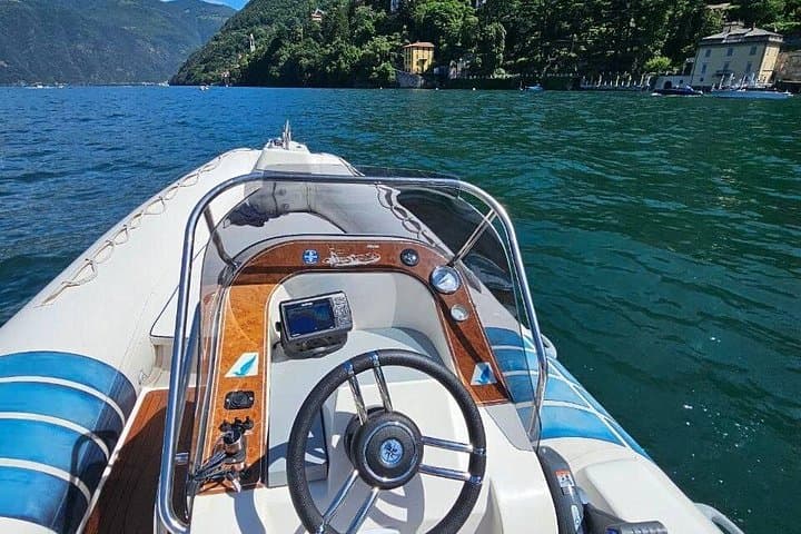 Lake Como Private Boat Tour with Aperitivo: Bellagio, Varenna & Villas photo 6