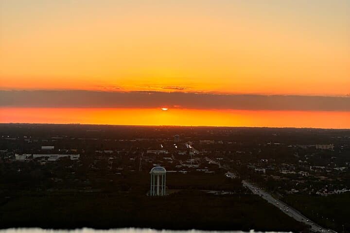 Sunset Helicopter Tour from Fort Lauderdale to Miami Beach — Hard Rock Guitar & Coastal Overflight photo 3