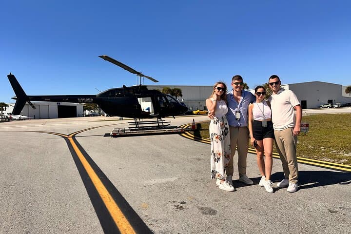 Sunset Helicopter Tour from Fort Lauderdale to Miami Beach — Hard Rock Guitar & Coastal Overflight photo 4