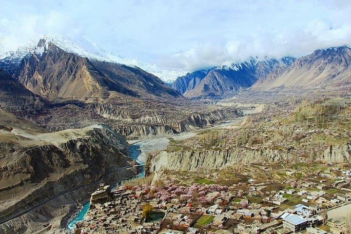 Hunza Cherry Blossom Tour: 13-Day Northern Pakistan Spring Adventure photo 3