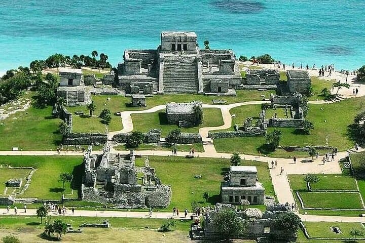 Half-Day Tulum Tour: Jaguar Park, Tulum Ruins & Playa Paraíso