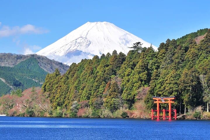 Mount Fuji, Hakone Onsen & Atami Fireworks Day Trip from Tokyo