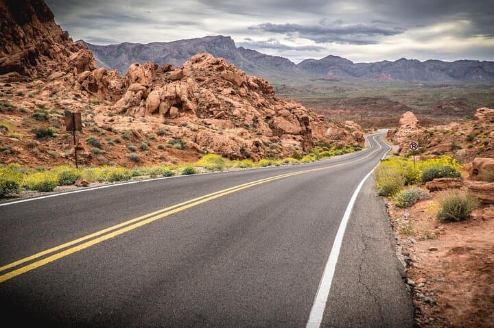 Valley of Fire State Park Tour from Las Vegas — Day Trip to Rainbow Vista, Atlatl Rock & Petroglyphs photo 3