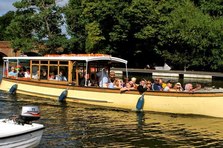 Stratford-upon-Avon River Cruise and Self-Guided Audio Tour photo 3