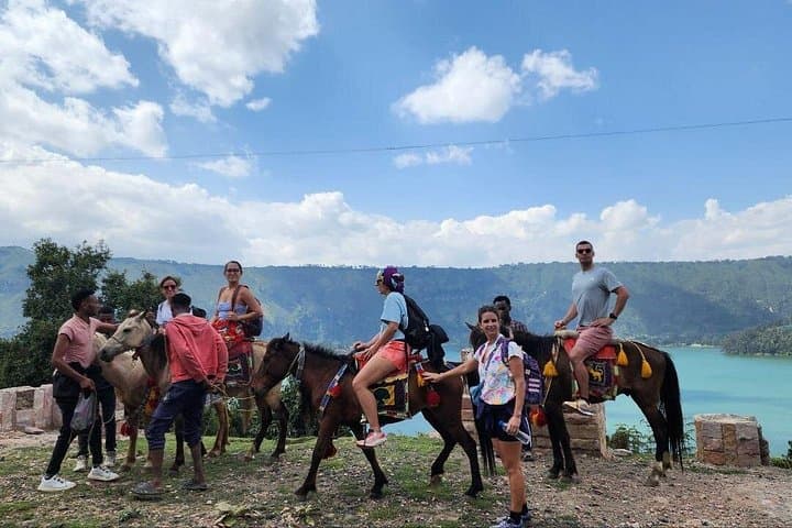 Wonchi (Wenchi) Crater Lake Day Trip: Hike, Horseback & Boat to Wenchi Monastery photo 1