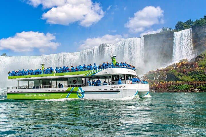 American Side Express Tour: Maid of the Mist, Cave of the Winds & Niagara Highlights photo 2