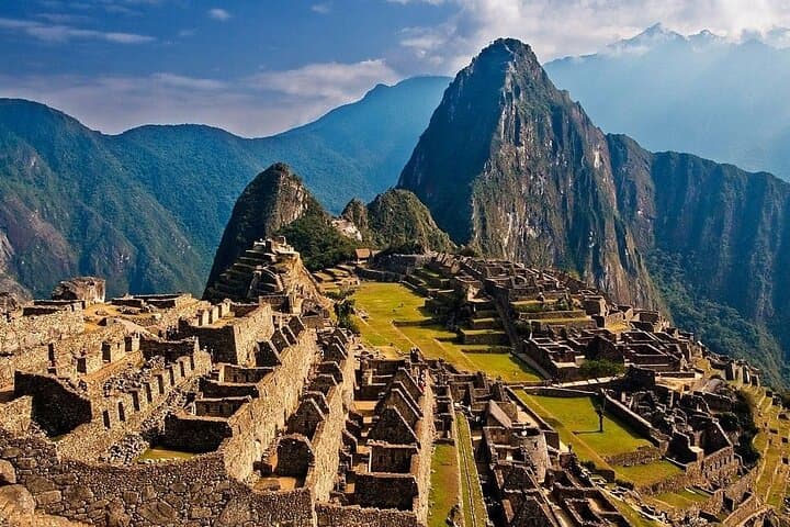 Discover Peru: Machu Picchu, Sacred Valley, Humantay & Rainbow Mountain