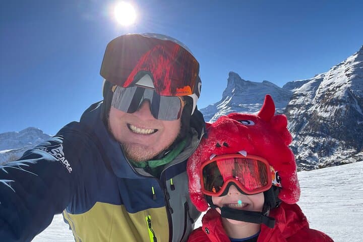 Full-Day Tailored Ski Guiding in Zermatt with Matterhorn Views photo 2