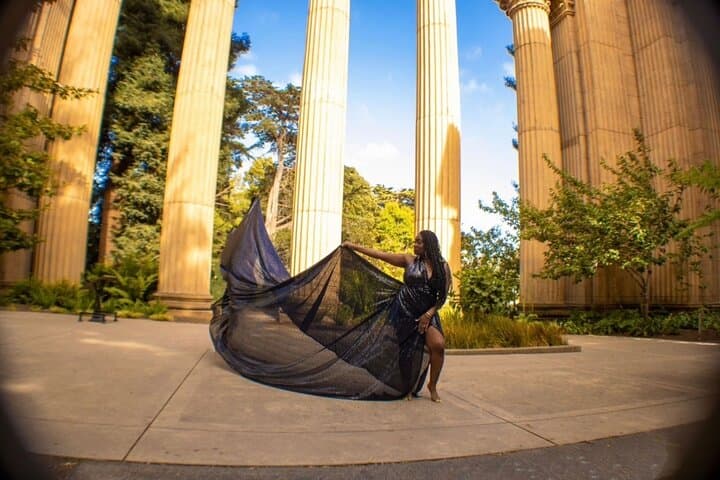 Private San Francisco Flying Dress Photoshoot — 90-Minute Iconic Locations photo 2