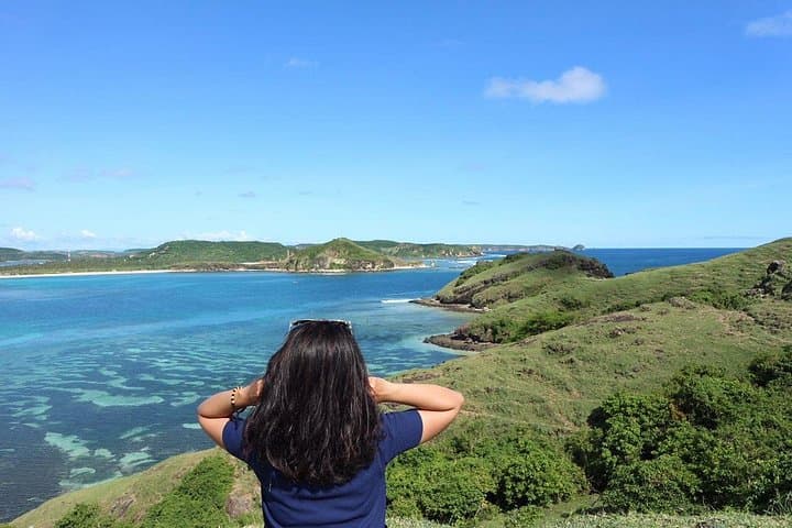 1 Day Trip Around Lombok: Kuta Beaches, Bukit Merese & Sasak Villages photo 1