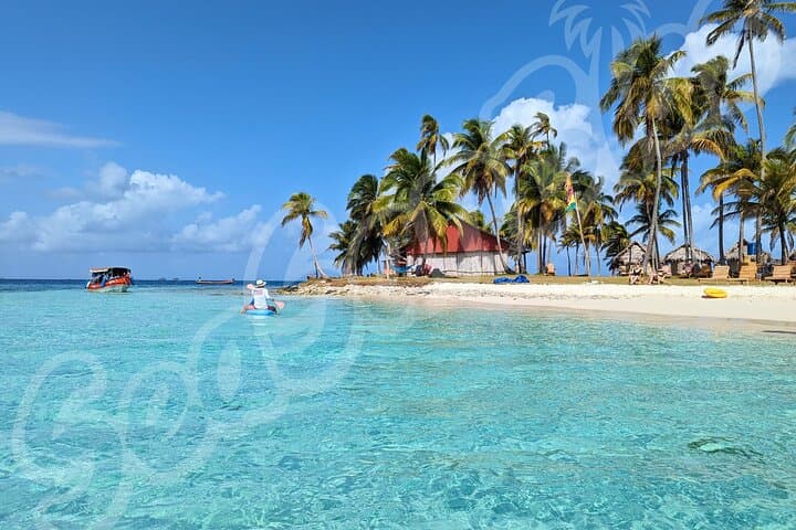 San Blas Overnight Island-Hopping: 2-Day Private Cabin Adventure