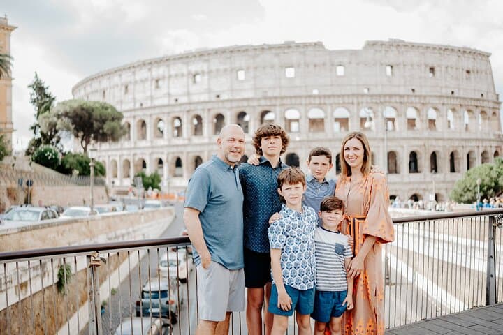 Private Photoshoot in Rome with a Local: Capture Iconic Landmarks & Hidden Streets photo 4