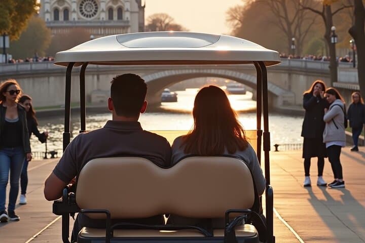 Private Paris Golf Cart Tour: Landmarks & Hidden Gems in 2 Hours photo 6