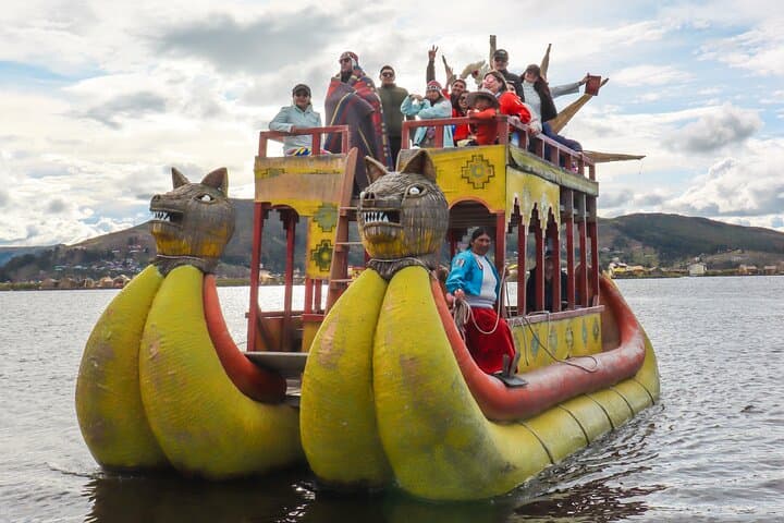 Glide to the Uros: 3-Hour Floating Islands Tour from Puno
