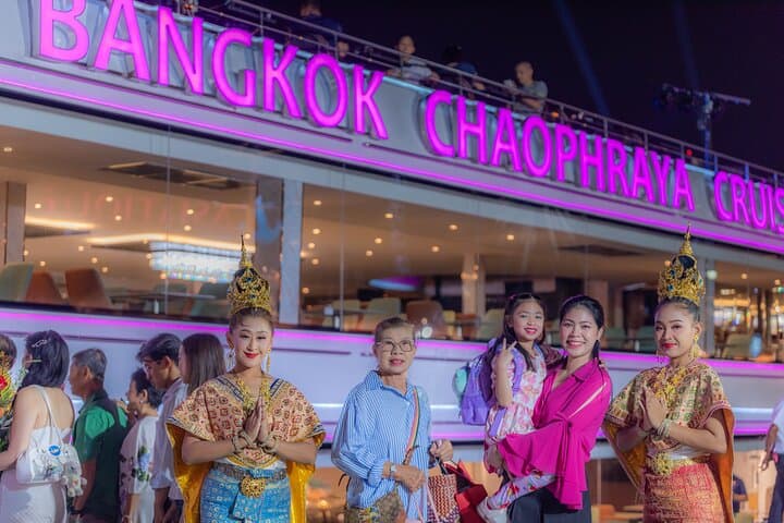 Bangkok Chao Phraya Luxury Dinner Cruise — 5-Star Night Buffet & Rooftop Views photo 4