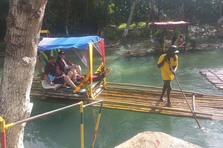 tranquil-bamboo-rafting-rio-nuevo-ocho-rios-jamaica photo 4