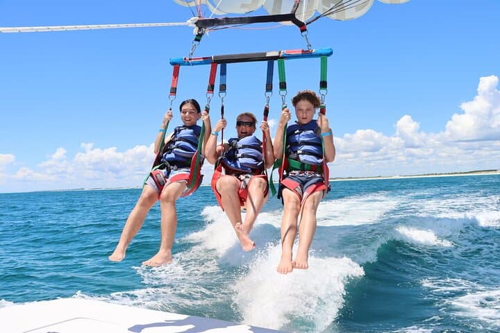 Destin Parasailing from Gilligan's Watersports: Gulf Views & Dolphin Encounters