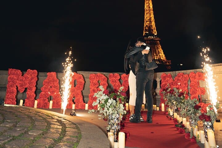 Eiffel Tower Proposal Package — Private Romantic Proposal in Paris photo 4