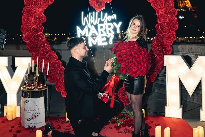 Eiffel Tower Proposal Package — Private Romantic Proposal in Paris photo 6