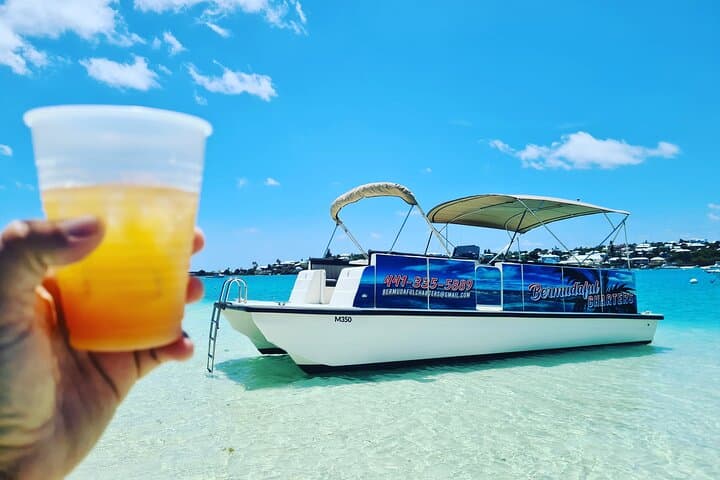 Bermuda Private Sunset Cruise & Rum Swizzle on Island Vibez photo 6