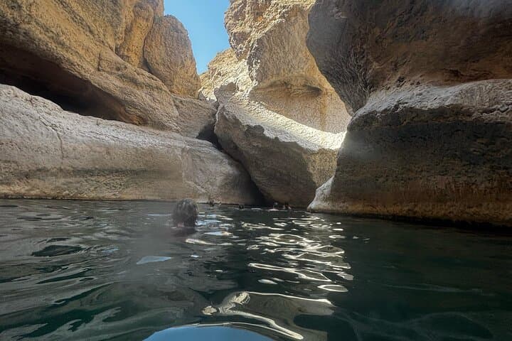 Wadi Shab & Bimmah Sinkhole: Full-Day Muscat Adventure photo 3