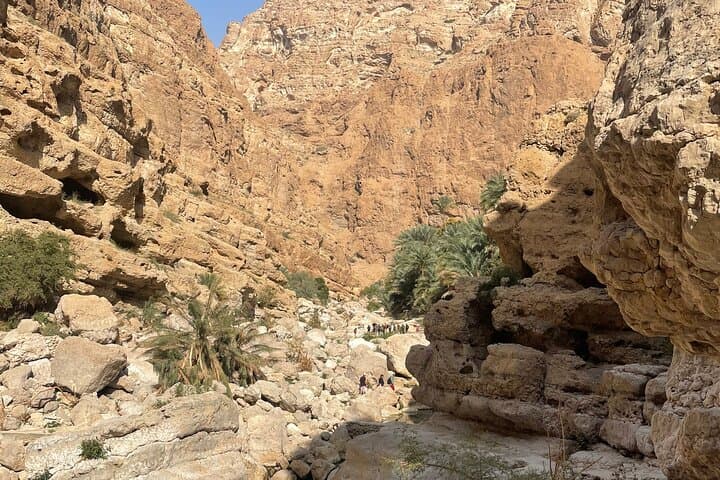 Wadi Shab & Bimmah Sinkhole: Full-Day Muscat Adventure photo 5