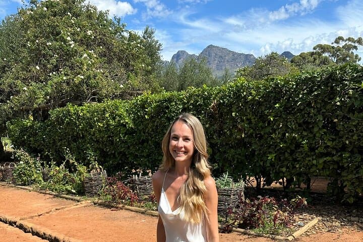 Luxury Cape Town Wine Tour: Three Tastings in Stellenbosch & Franschhoek photo 4