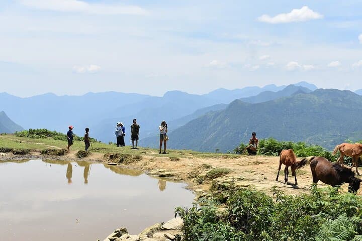 Sapa 2-Day Homestay Trek: Ta Van & Giang Ta Chai Trekking photo 3