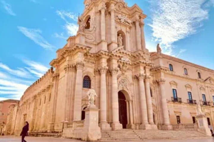 Private SUV Tour of Syracuse and Ortigia: Full-Day Cultural Drive in Sicily photo 4