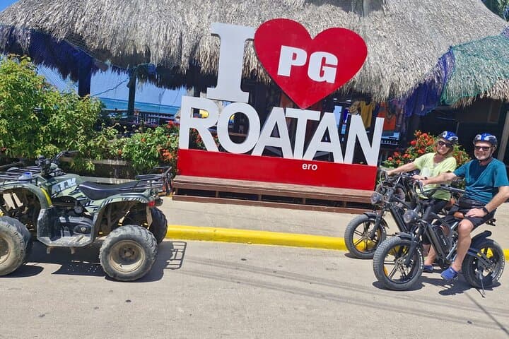 Roatán Mangrove Tunnel E‑Bike, Food Tasting & Beach Day Pass photo 4