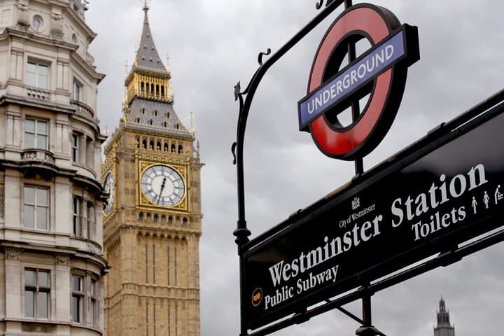 Bespoke London Half-Day Driving Tour: Private Route Through Royal Sights photo 6