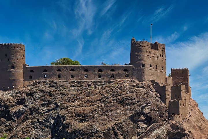 Discover Muscat Highlights: Grand Mosque, Muttrah Souq & Old Muscat photo 3