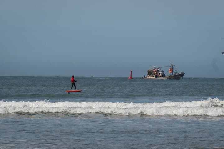 Essaouira eFoil Lesson: 1-Hour Electric Foil Experience with Facilities photo 4
