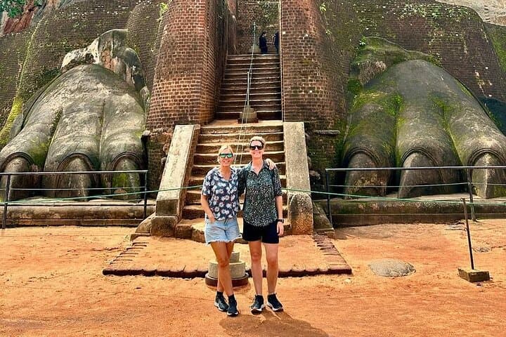 3-Day Private Sri Lanka Tour: Sigiriya, Kandy & Nuwara Eliya with Chauffeur photo 5