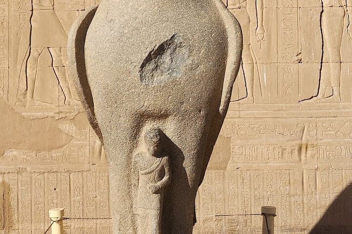 Aswan to Luxor Private Transfer via Edfu Temple — Guided Visit En Route