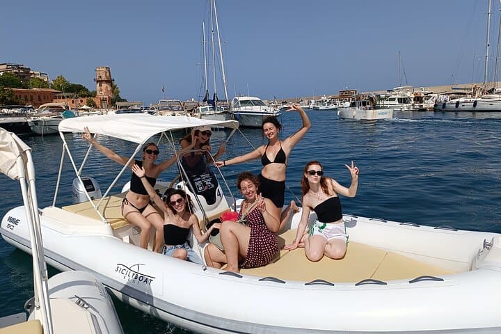 Sicily Boat Tour: Mondello to Isola delle Femmine — Snorkel Capo Gallo photo 4