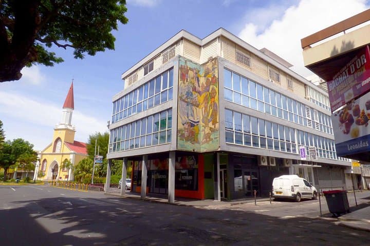 Papeete Express Tour: 1-Hour Walk or Drive Along Tahiti's Capital Waterfront photo 4