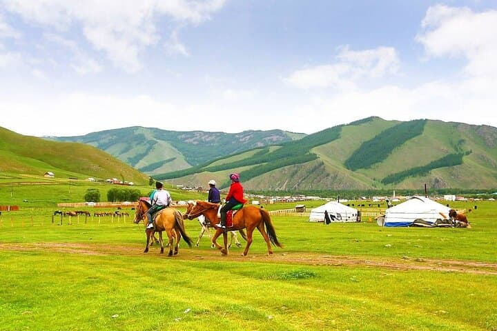 12-Day Mongolia Family Adventure: Horse Riding, Volcanoes & Khovsgol Lake photo 3
